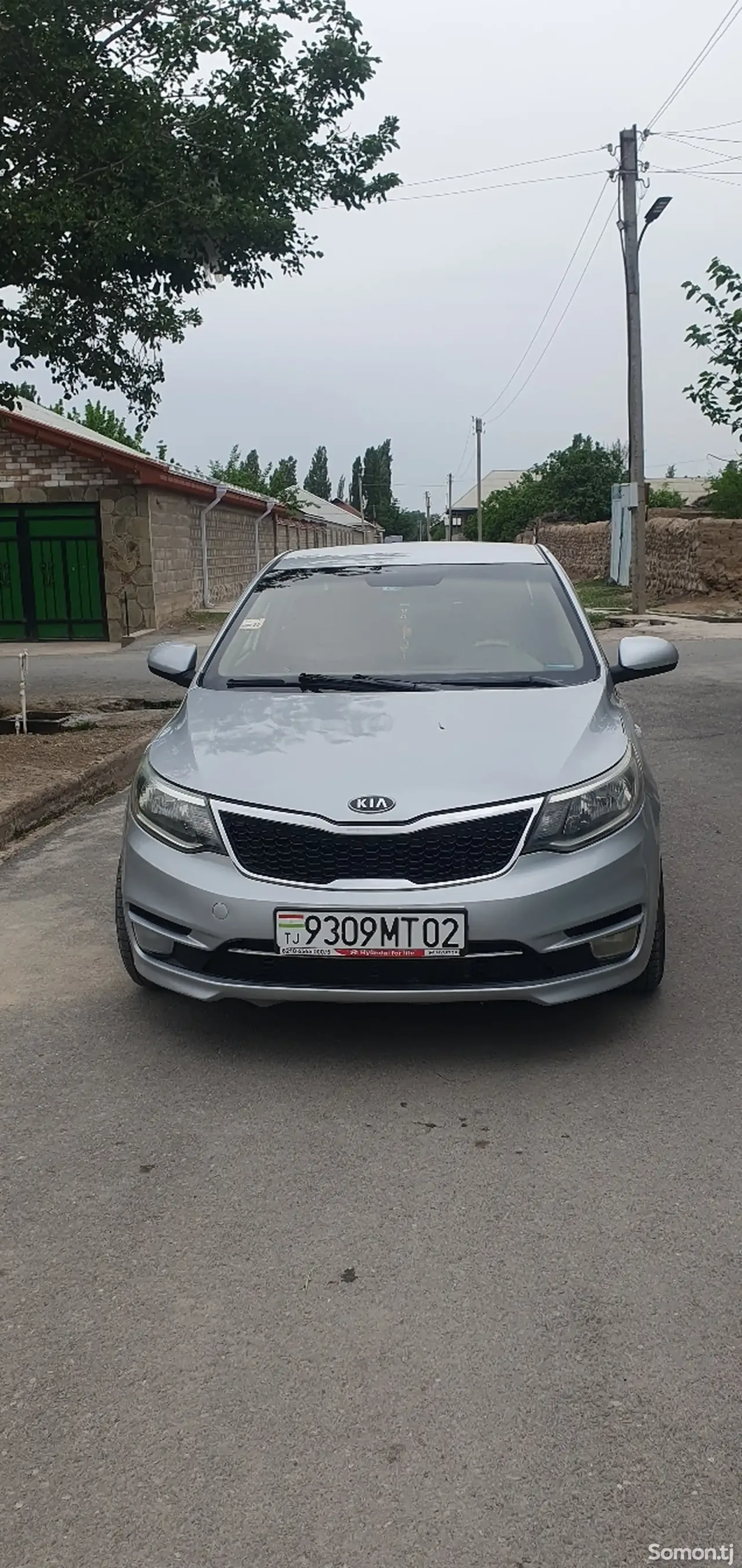 Kia Rio 2016 · 1.6 MT
