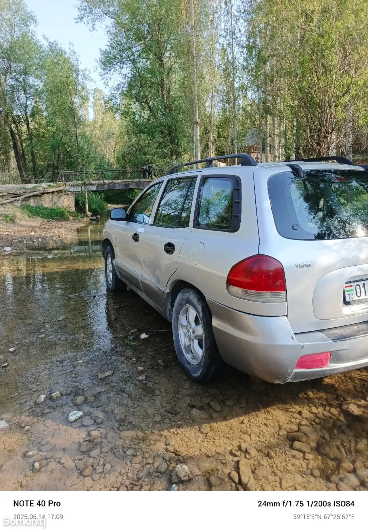 Hyundai Santa Fe 2006 · 2.4 AT