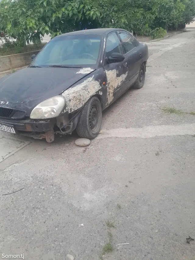 Daewoo Nubira 2004 · 1.6 MT