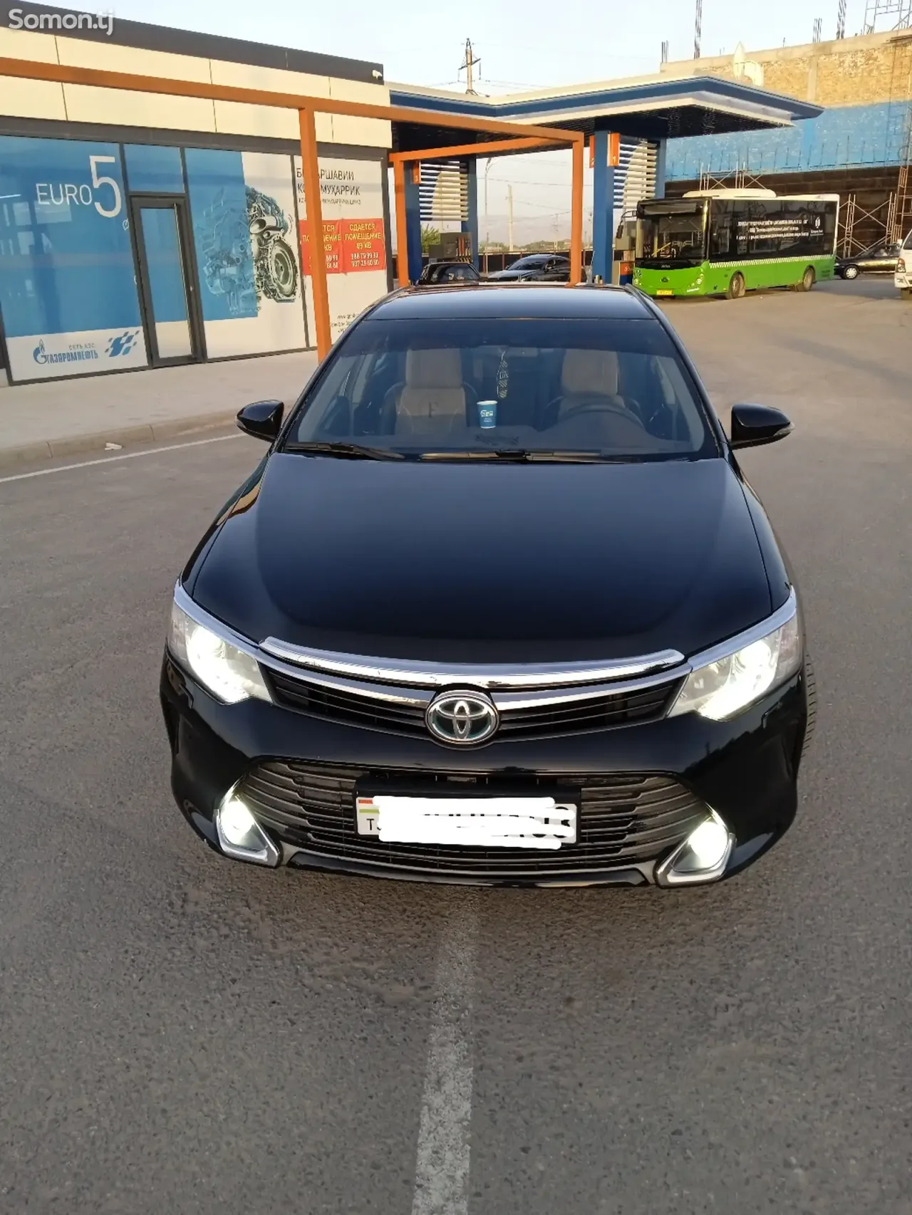 Toyota Camry 2013 · 2.5 AT
