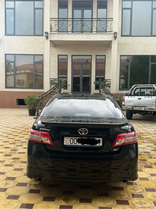 Toyota Camry 2010 · 2.5 AT