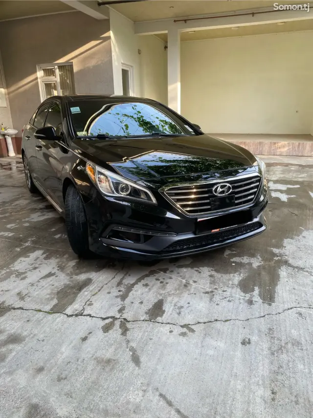 Hyundai Sonata 2015 · 2.0 AT