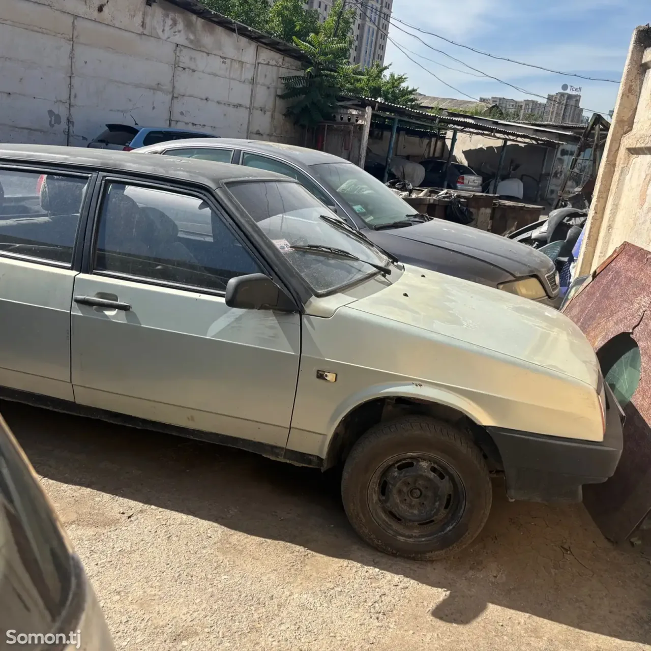 Lada (ВАЗ) 21099 2003 · 1.6 MT