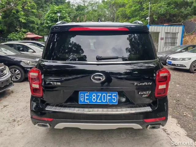 GAC Trumpchi GS8 2017 · 2.0 AT