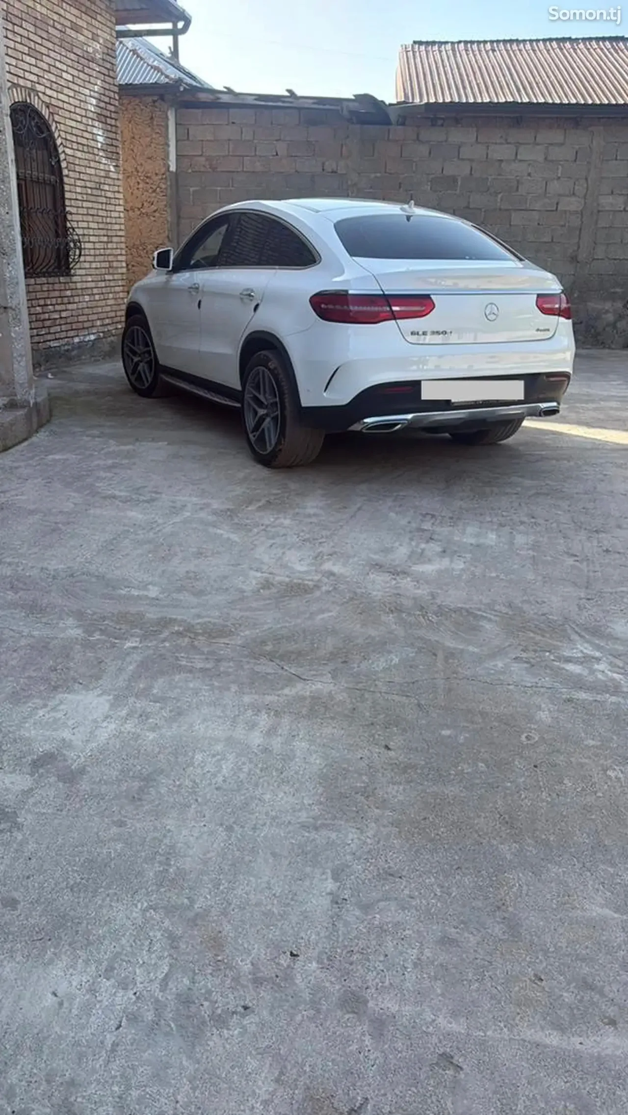Mercedes-Benz GLE class 2017 · 3.5 AT