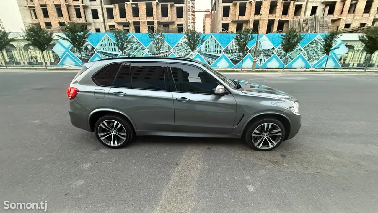 BMW X5 M 2018 · 5.0 AT