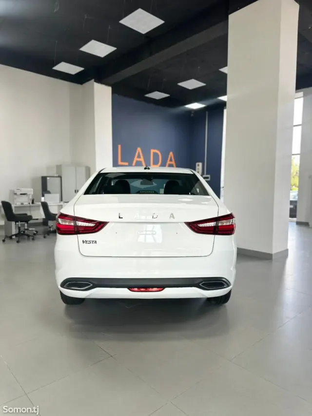 Lada (ВАЗ) Vesta 2025 · 1.6 AT