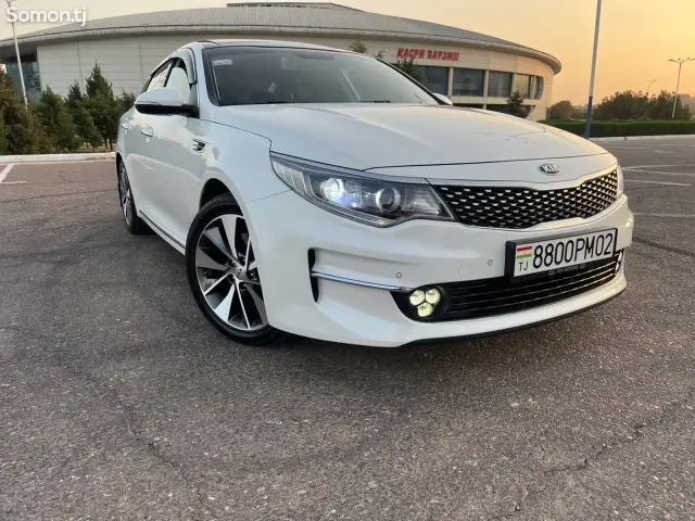 Kia K5 2016 · 1.7 AT
