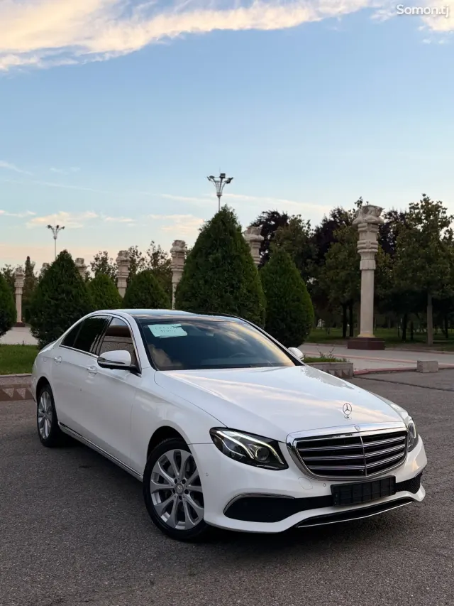 Mercedes-Benz E class 2017 · 3.0 AT