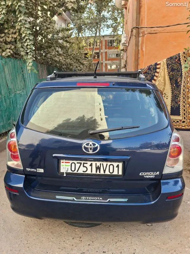 Toyota Corolla Verso 2006 · 1.8 MT