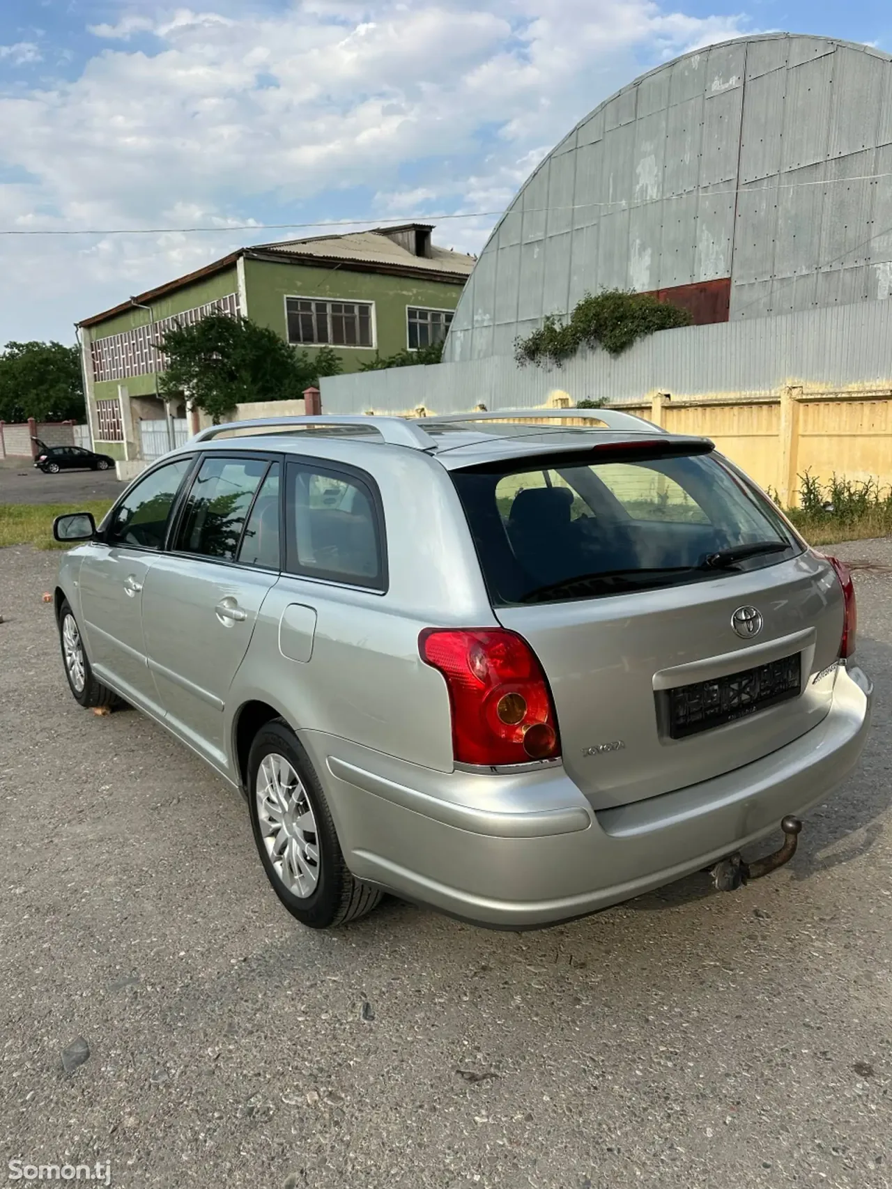Toyota Avensis 2006 · 1.8 MT