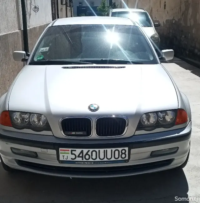 BMW 3 series 2000 · 1.8 MT