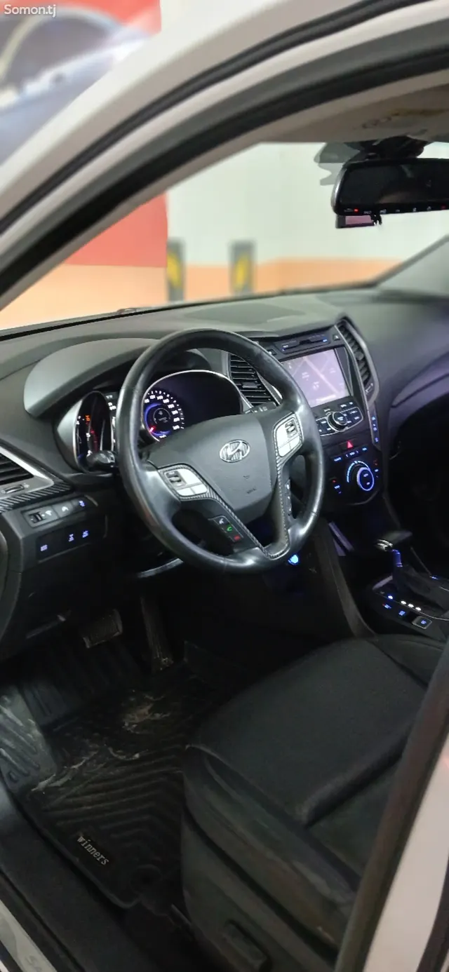 Hyundai Santa Fe 2014 · 2.2 AT