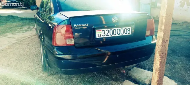 Volkswagen Passat 1998 · 1.8 MT