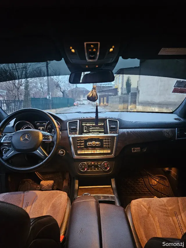 Mercedes-Benz GL class 2014 · 3.0 AT