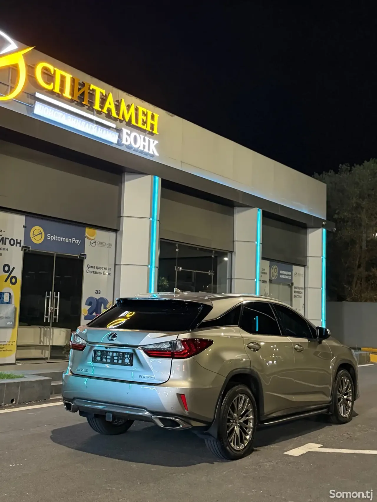 Lexus RX series 2018 · 3.5 AT