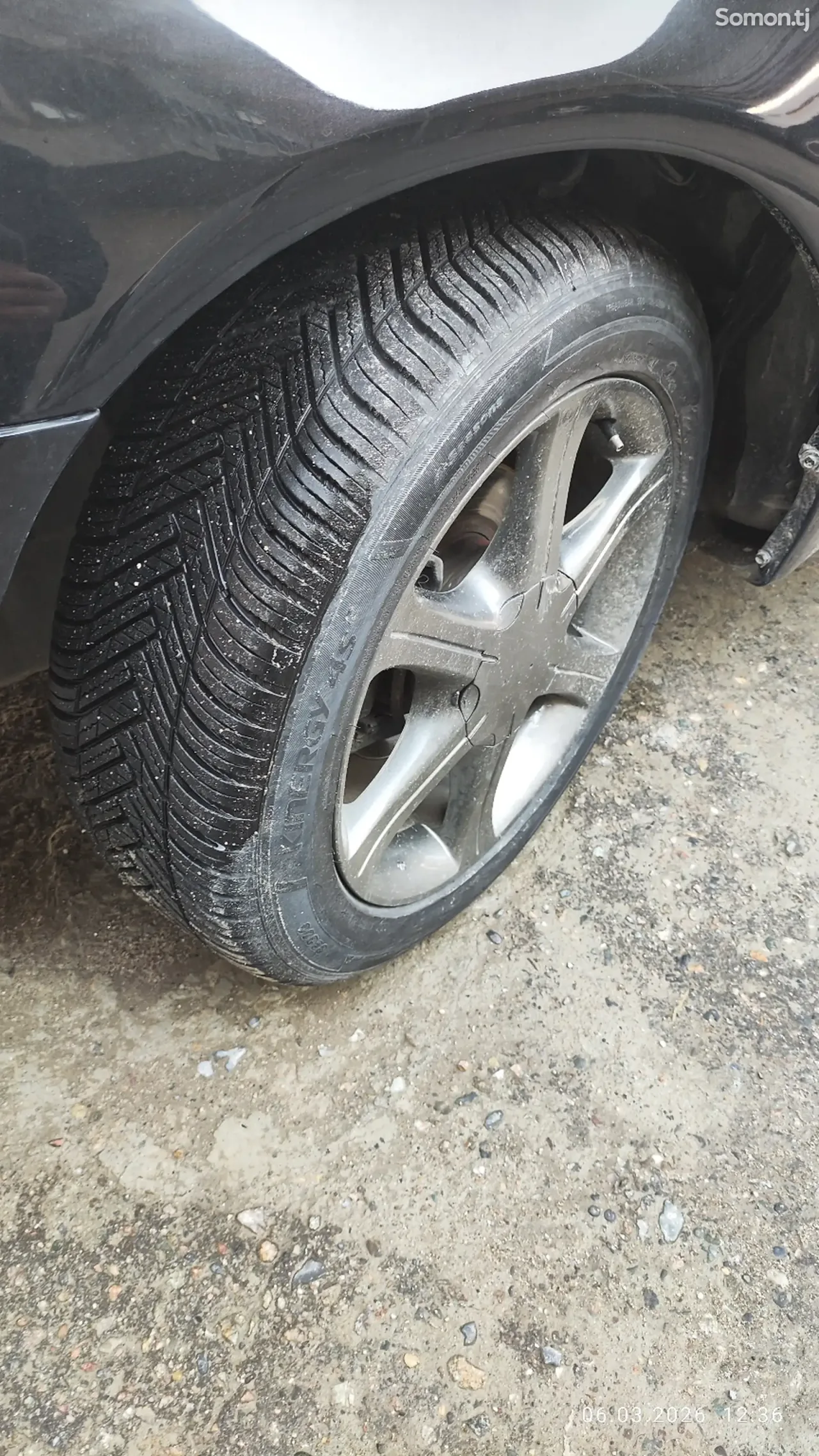 Infiniti I series 2001 · 2.5 AT