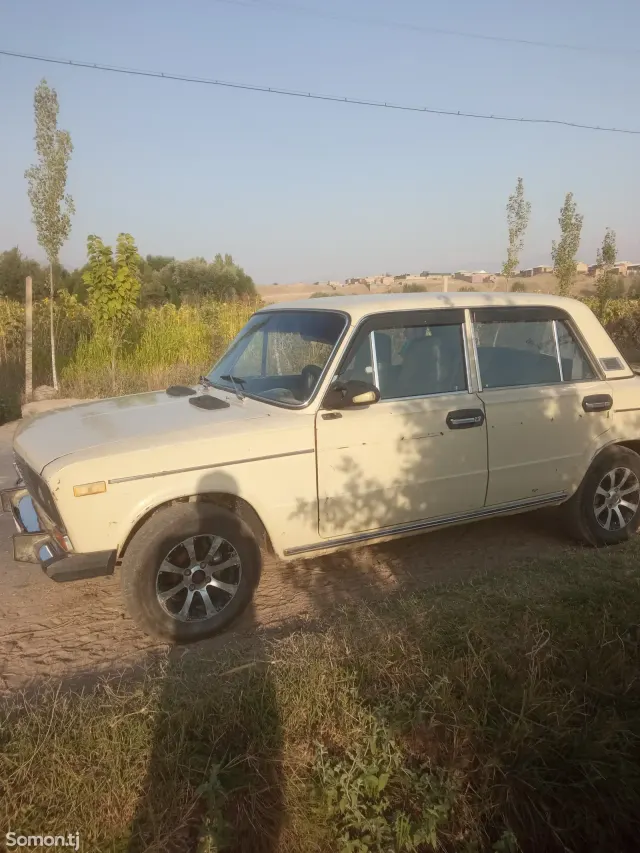 Lada (ВАЗ) 2106 1985 · 1.3 MT