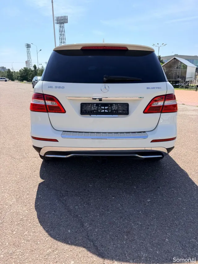 Mercedes-Benz ML class 2013 · 3.5 AT