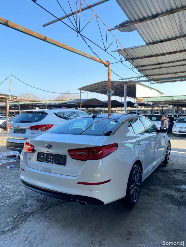 Kia K5 2014 · 2.0 AT