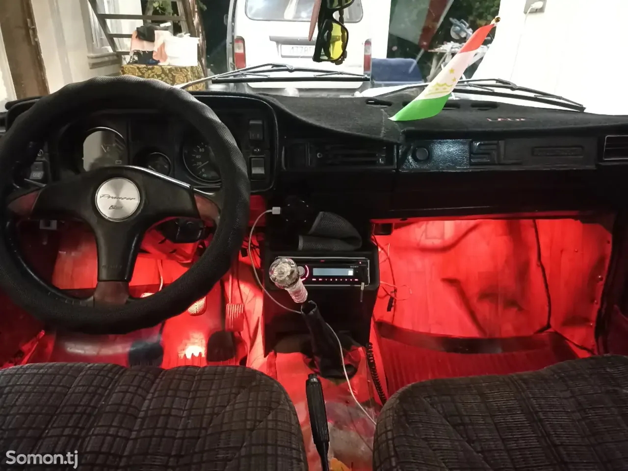 Lada (ВАЗ) 2104 1986 · 1.6 MT