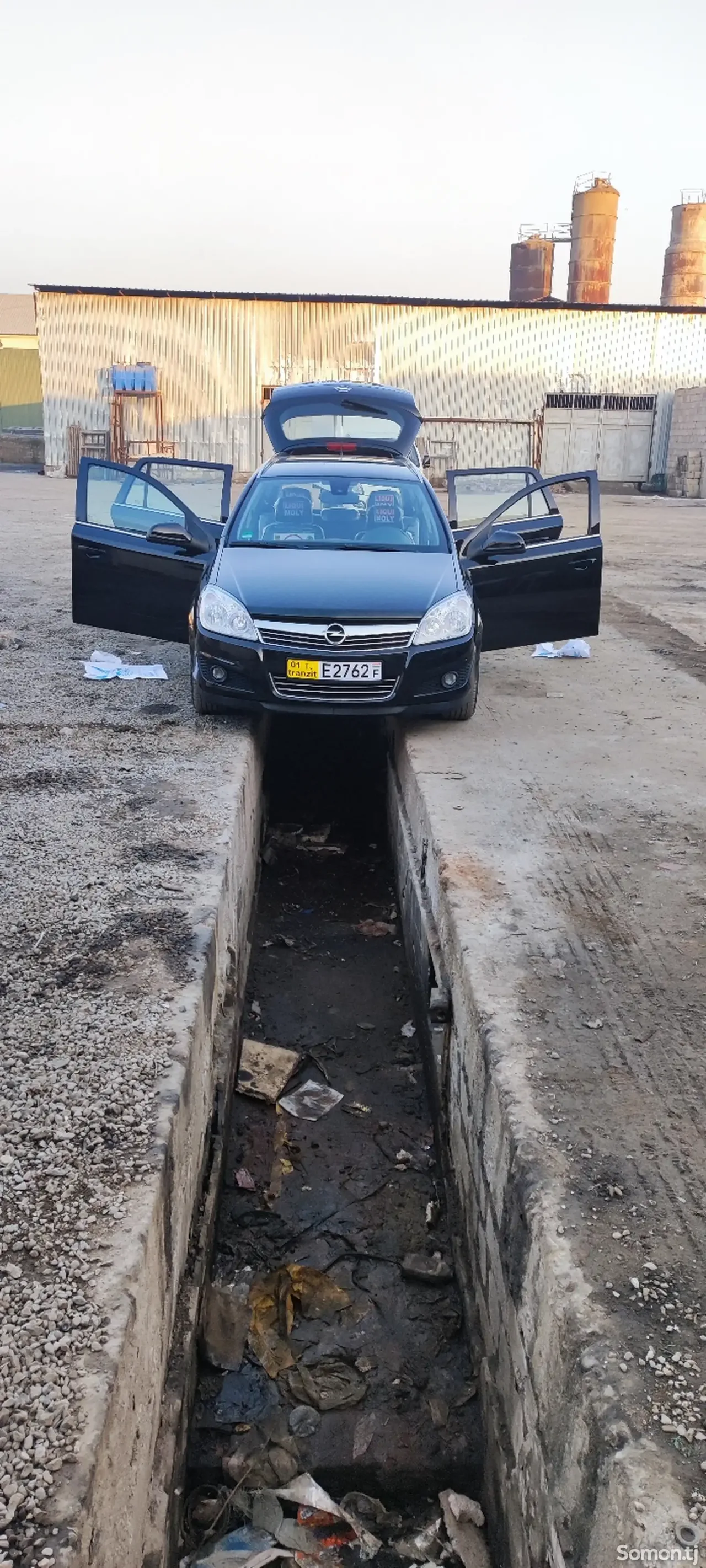Opel Astra H 2010 · 1.8 MT