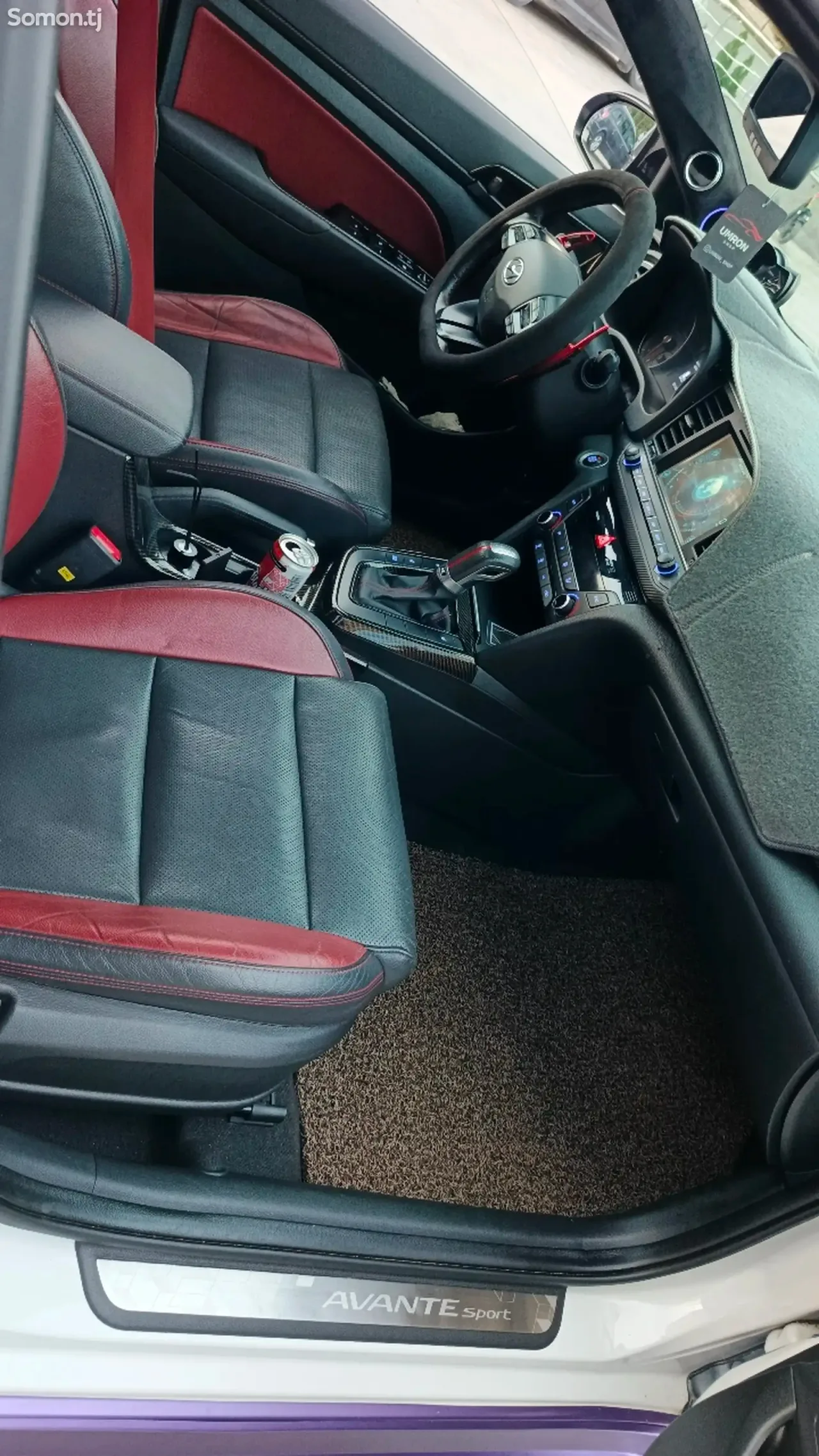 Hyundai Avante 2017 · 1.6 AT