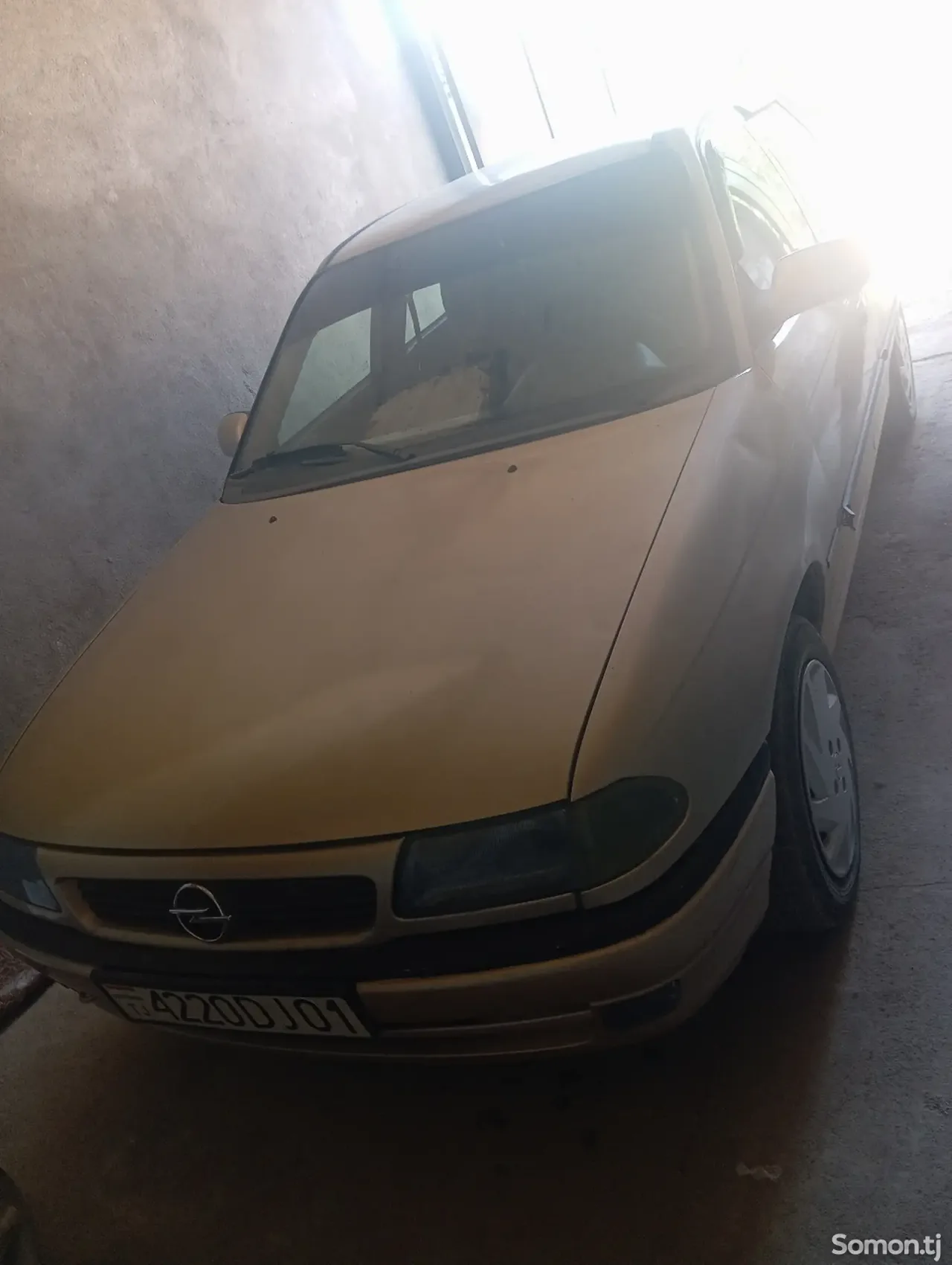 Opel Astra F 1997 · 1.6 MT