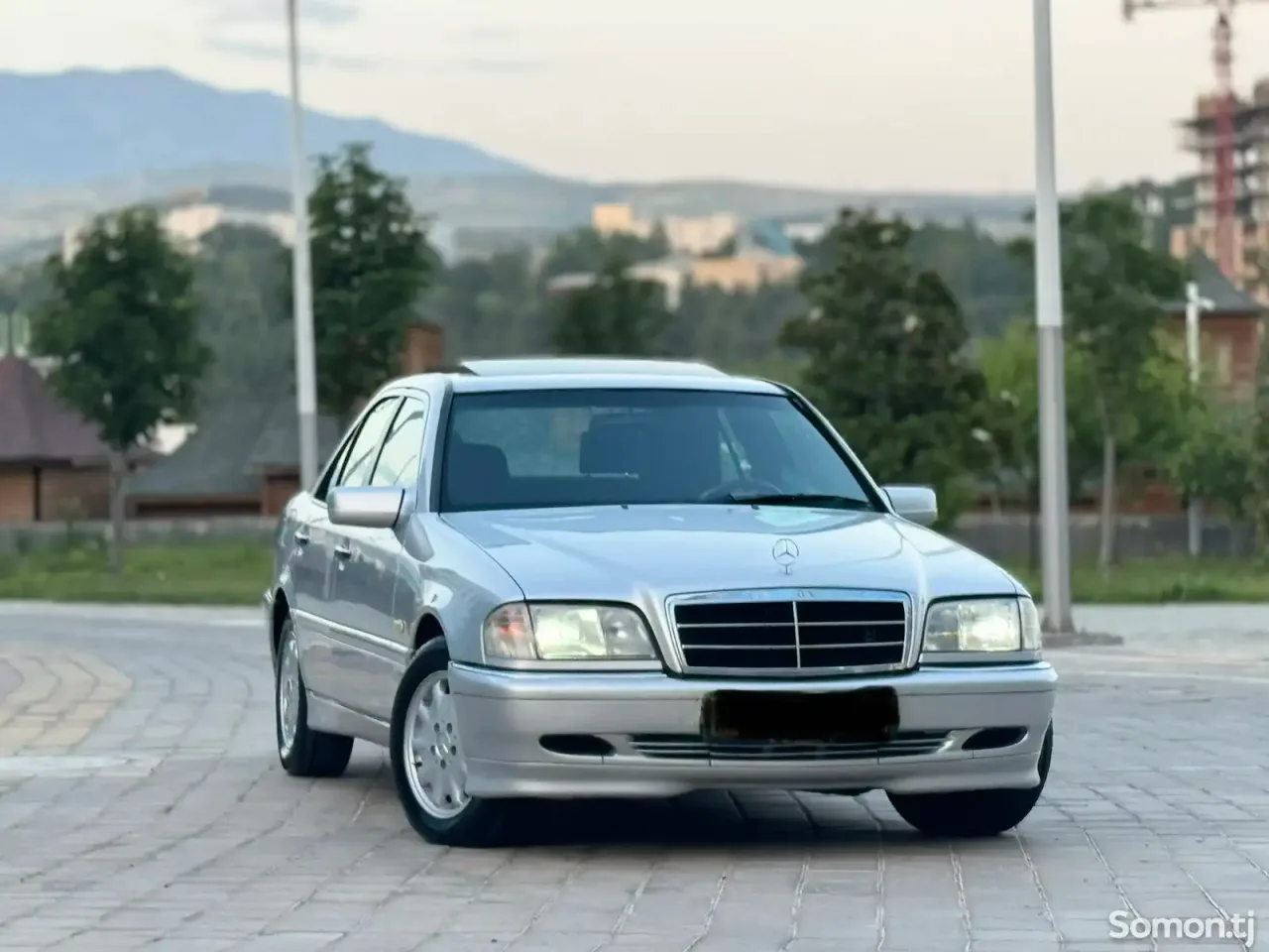 Mercedes-Benz C class 1999 · 2.0 AT