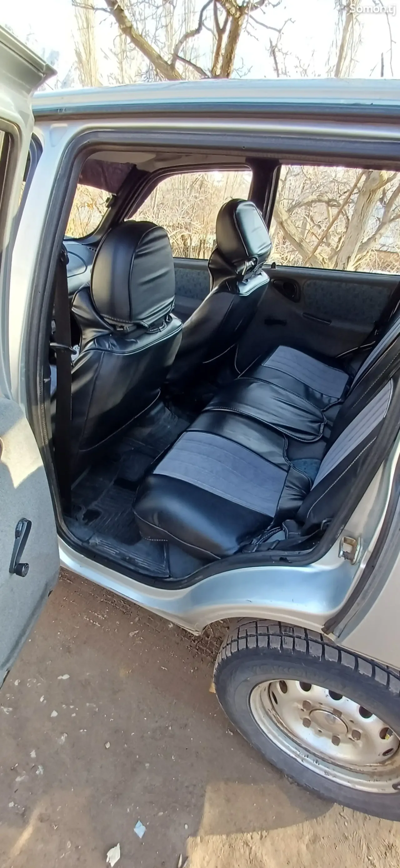 Chevrolet Niva 2007 · 1.7 MT
