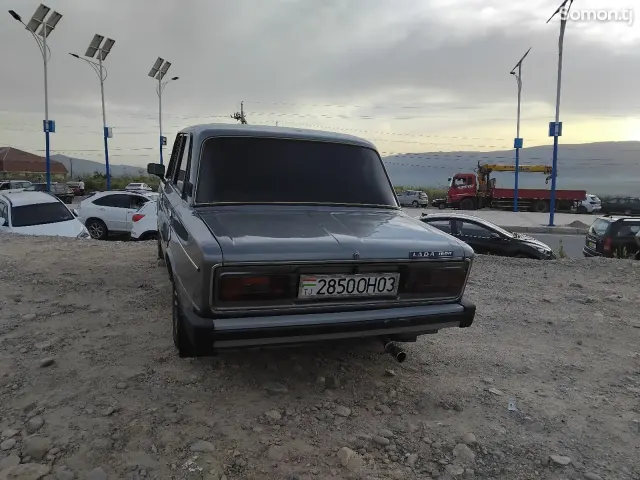 Lada (ВАЗ) 2106 1979 · 1.6 MT