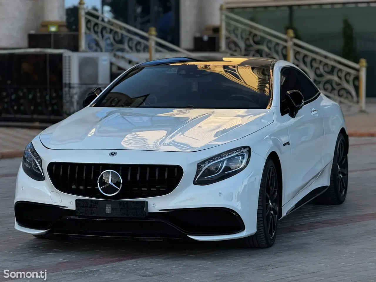 Mercedes-Benz S class 2017 · AT