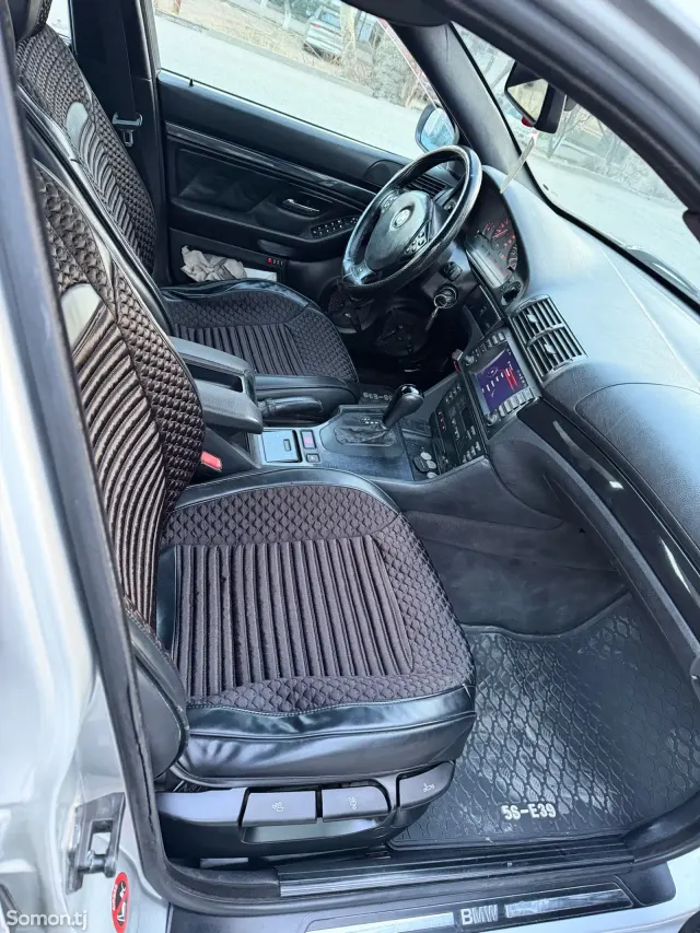 BMW 5 series 1999 · 2.8 AT