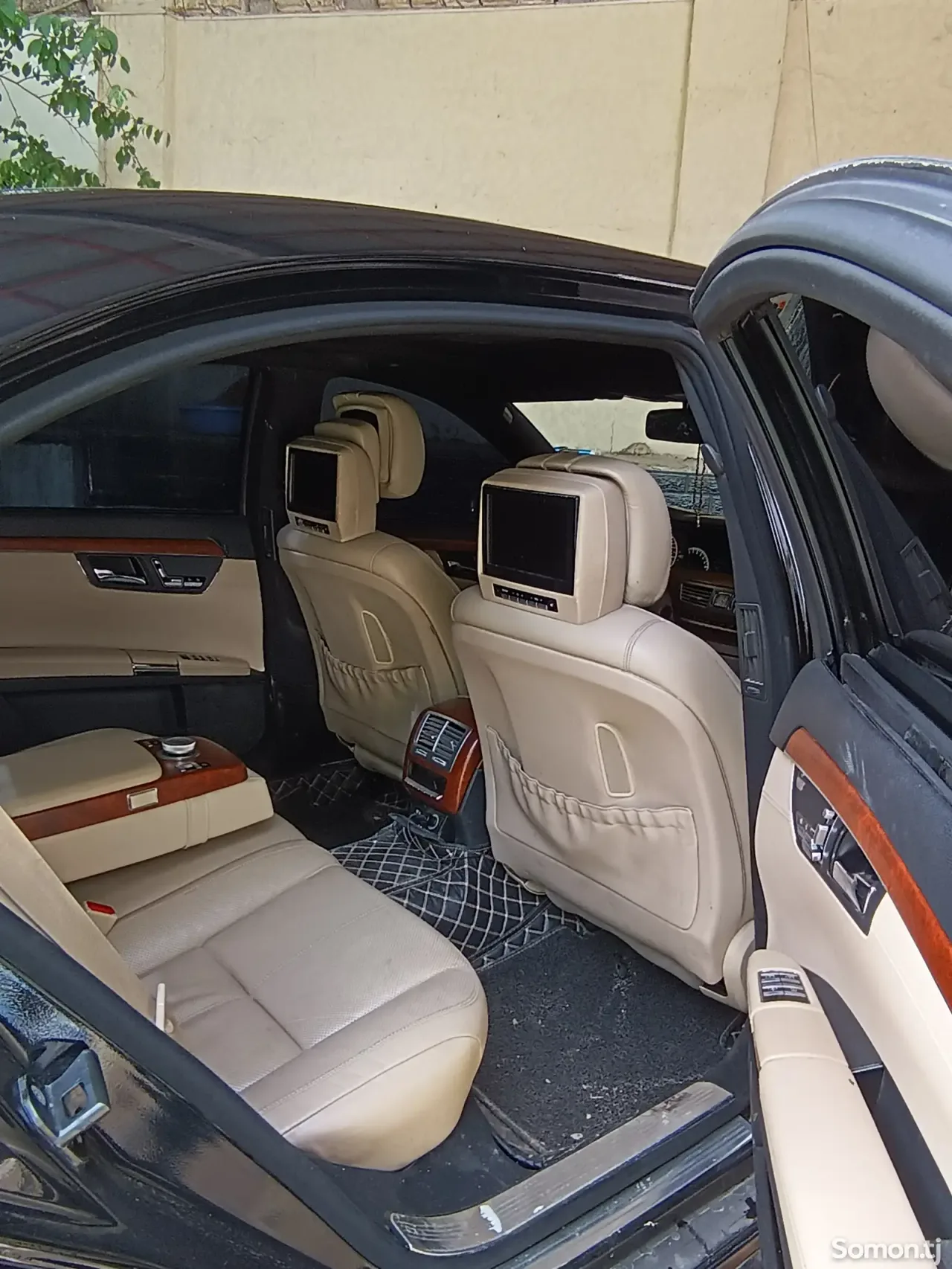 Mercedes-Benz S class 2007 · 5.5 AT