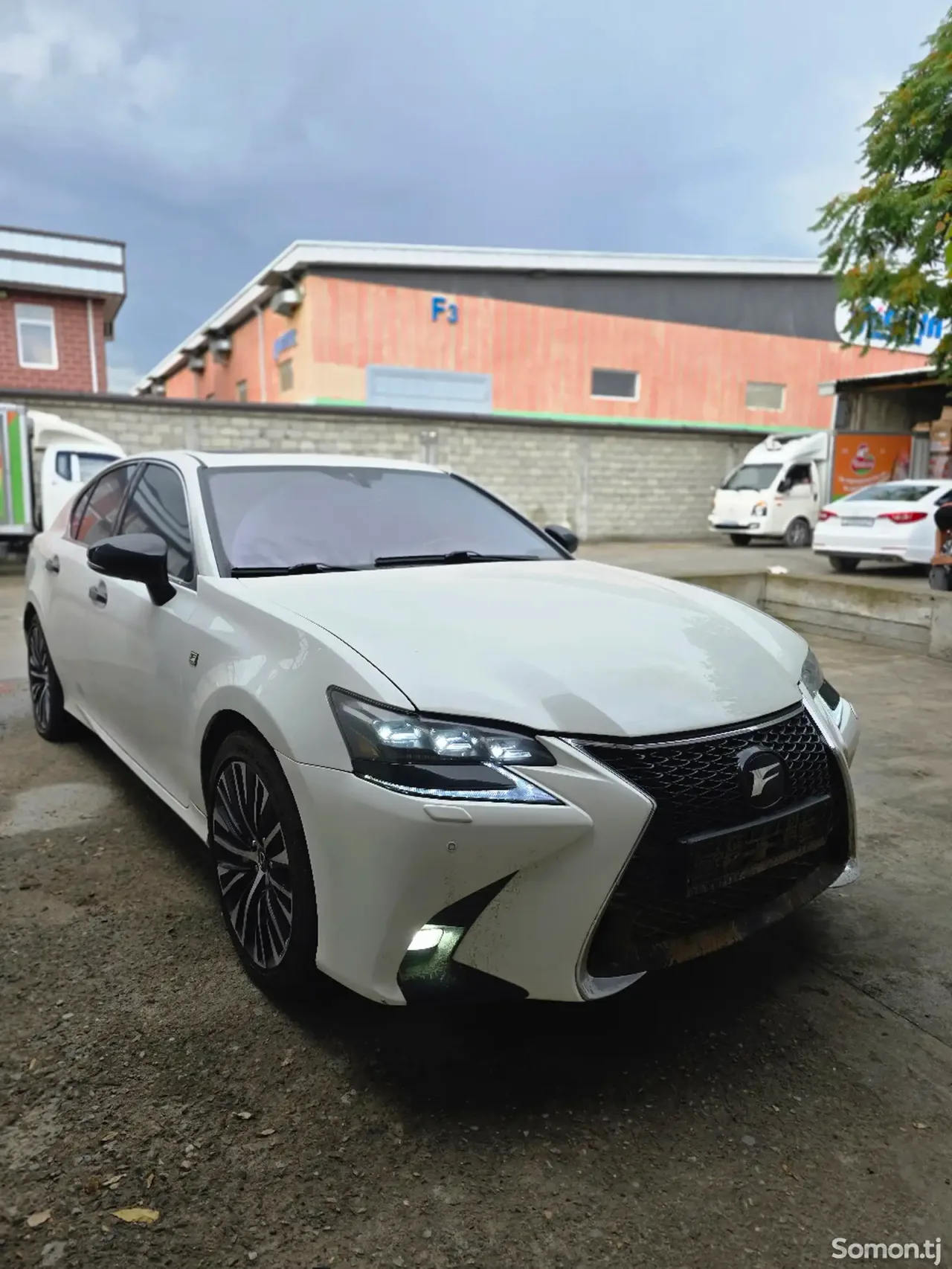 Lexus GS series 2012 · 3.5 AT