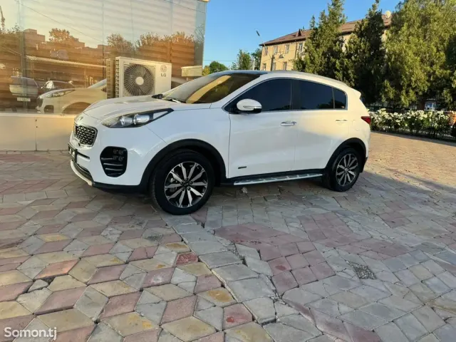 Kia Sportage 2016 · 1.6 AT