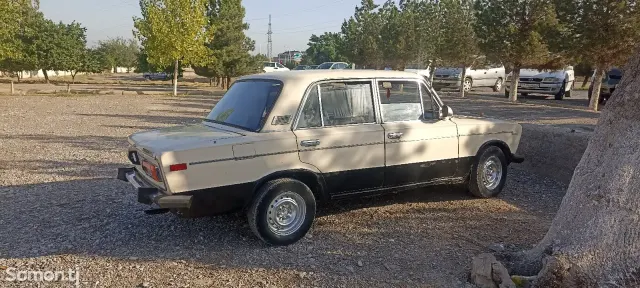 Lada (ВАЗ) 2106 1986 · 0.6 MT
