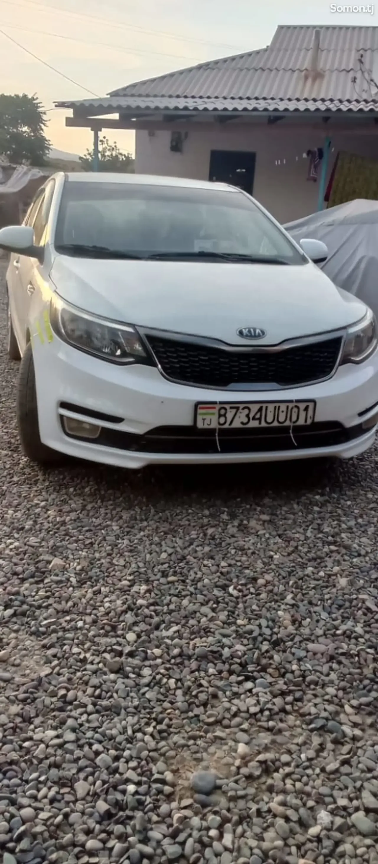 Kia Rio 2016 · 0.4 MT