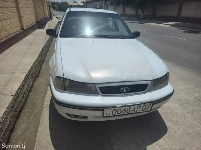 Daewoo Nexia 1994 · 1.5 MT