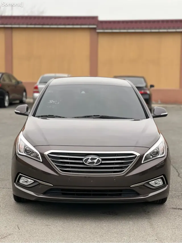 Hyundai Sonata 2014 · 2.0 AT