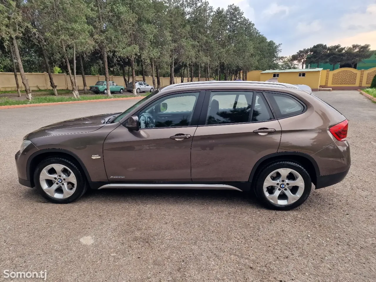 BMW X1 2010 · 2.5 AT