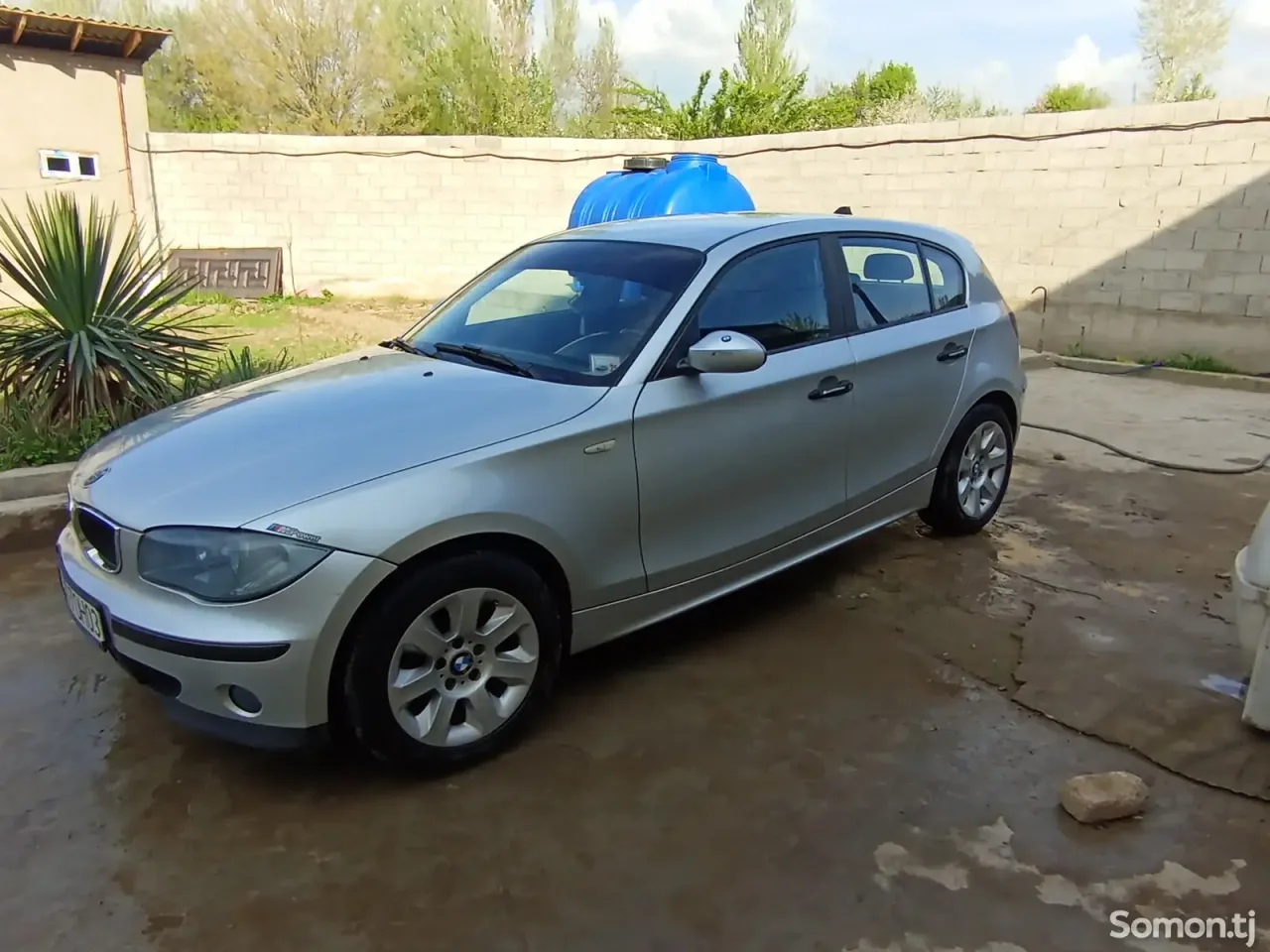 BMW 1 series 2007 · 1.6 MT