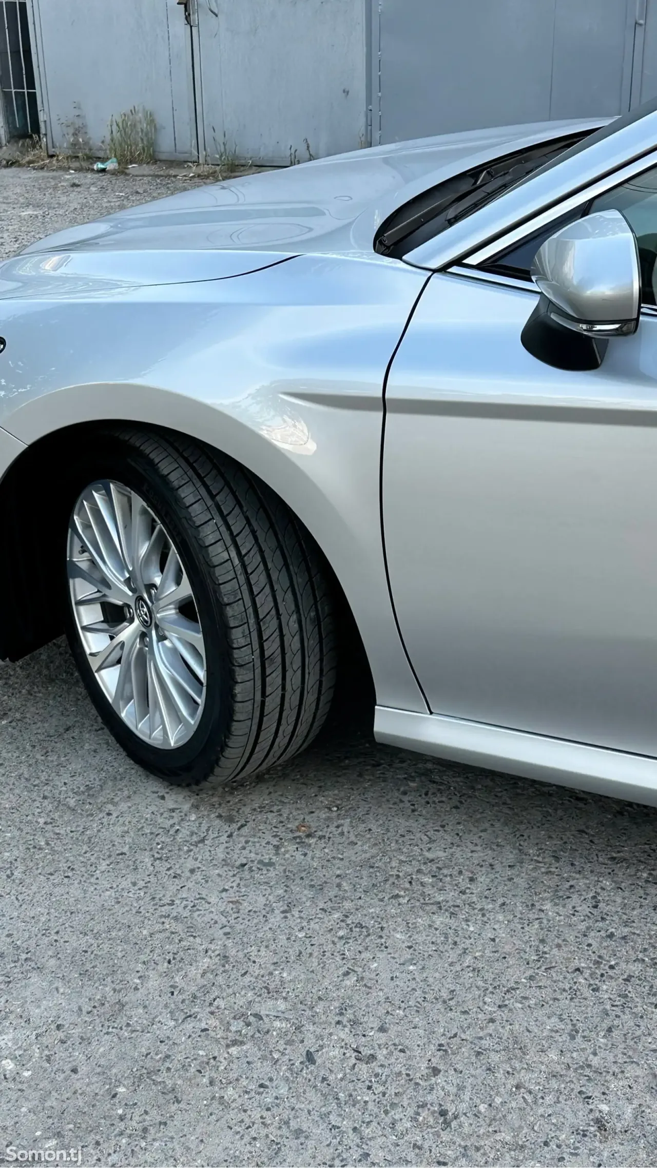 Toyota Camry 2017 · 2.5 AT