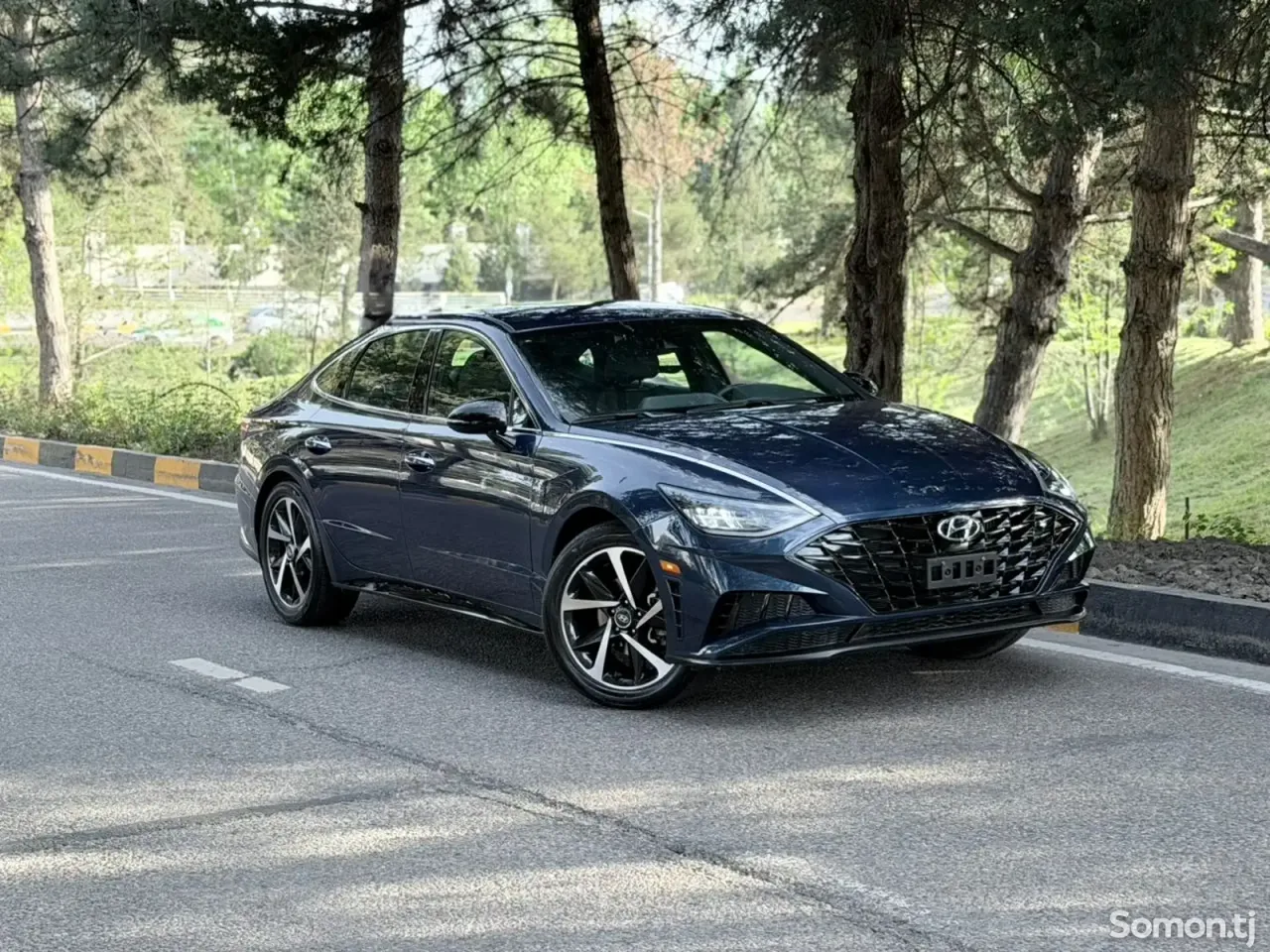 Hyundai Sonata 2021 · 1.6 AT