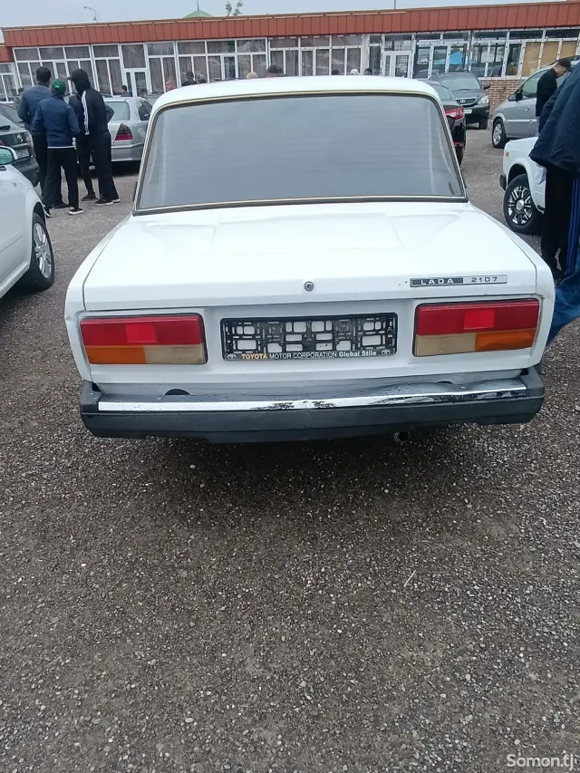 Lada (ВАЗ) 2107 2008 · MT