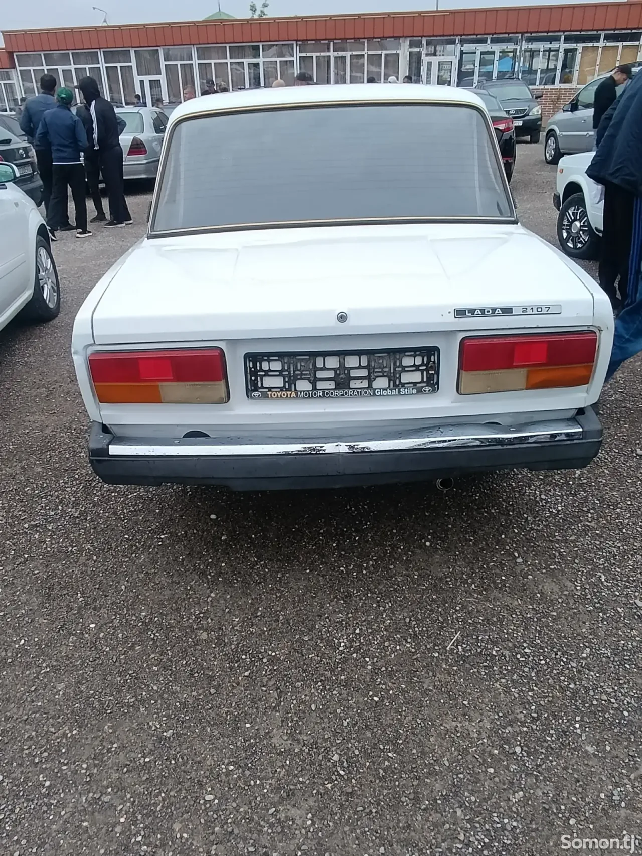 Lada (ВАЗ) 2107 2008 · MT