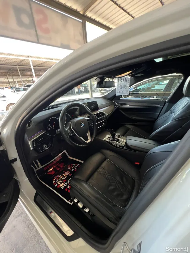 BMW 5 series 2017 · 2.0 AT