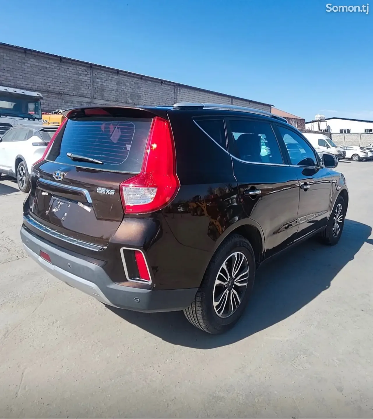 Geely Galaxy L6 2017 · 1.3 AT