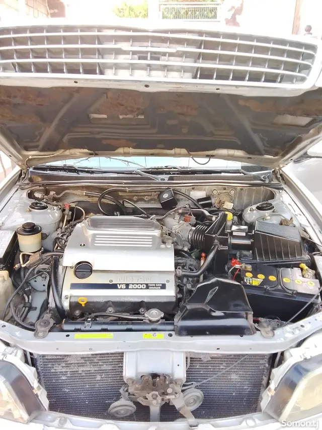 Nissan Maxima 1997 · 2.0 AT