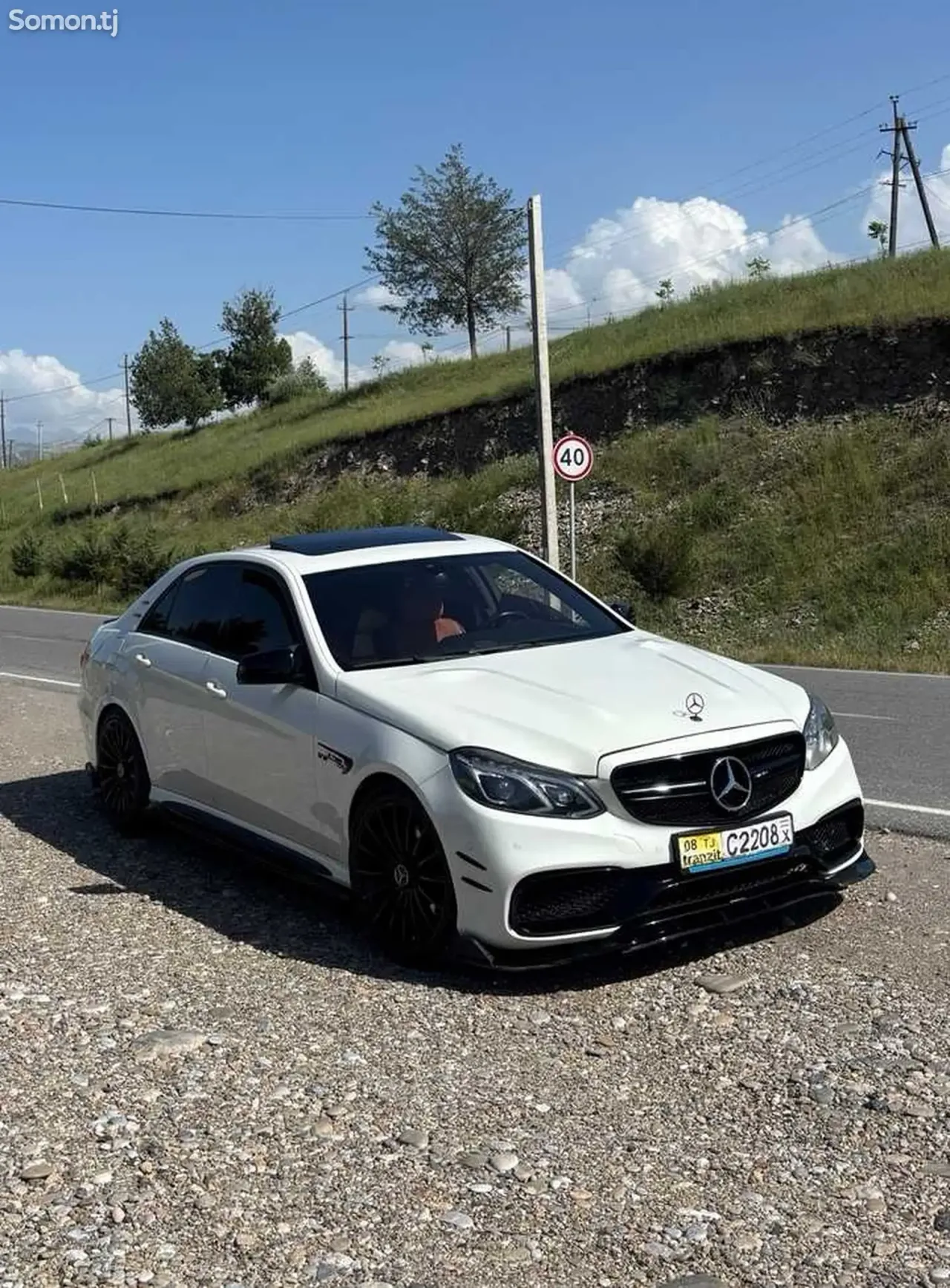 Mercedes-Benz E class 2011 · 3.5 AT
